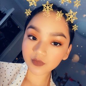 Meet your Posher, Cecilia